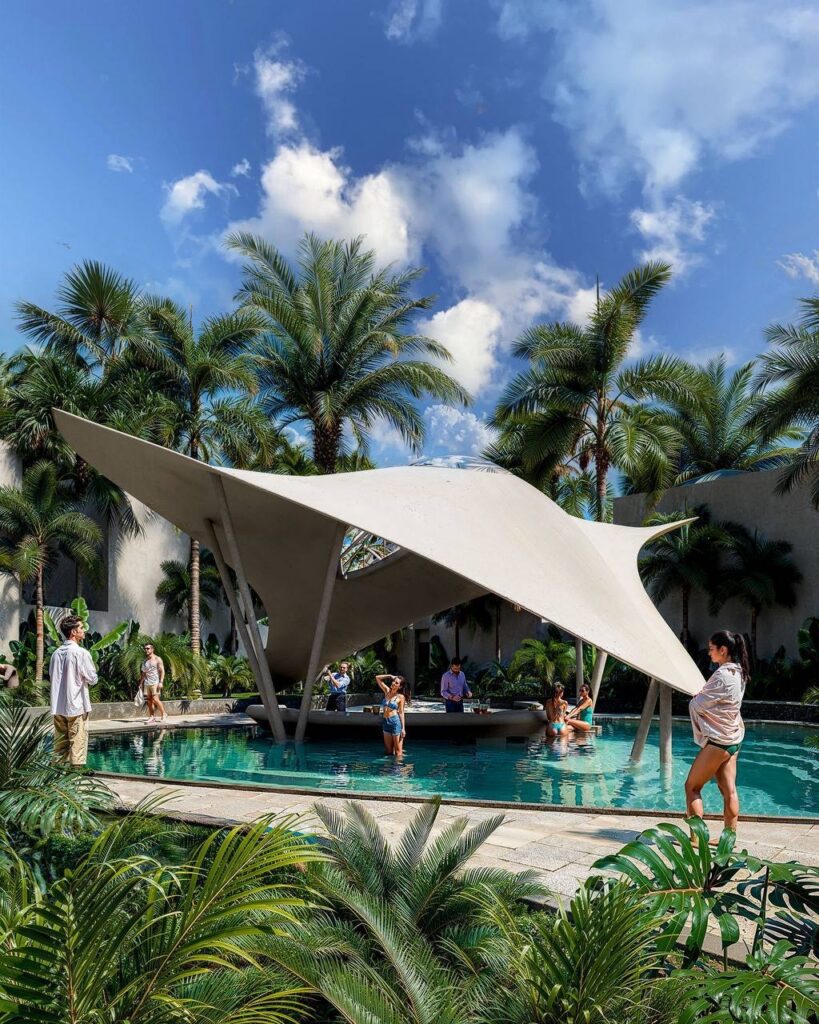 IMAGE 2025-11-05 14_49_53 – Grande